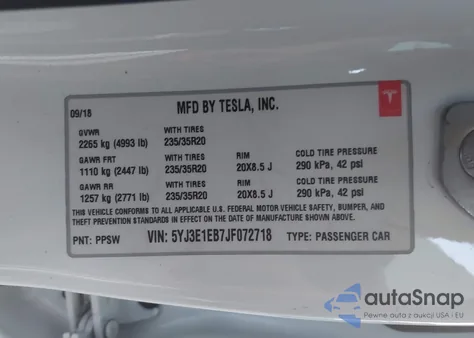 2018 Tesla Model 3 Long Range/Performance из США, поврежденный, VIN 5YJ3E1EB7JF072718